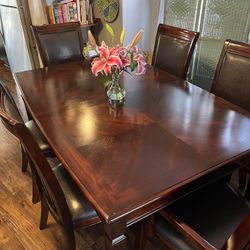 Dining Table Set