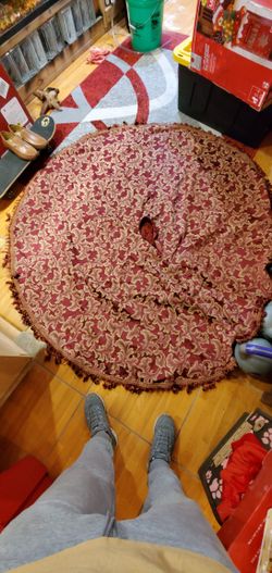 Tree Skirt