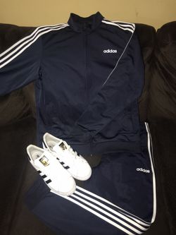 Whole Large Adidas Outfit