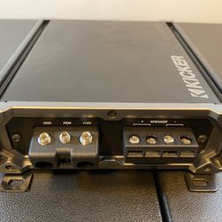 Kicker Car Amp in (Great Condition)