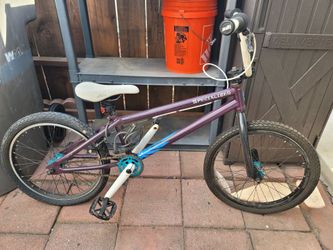 Specialized FUSE 3 BMX 20 Year 2009 Eggplant, Blue And White BMX Bike