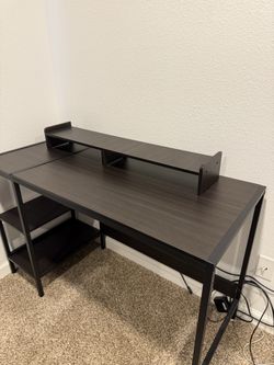Computer desk like new
