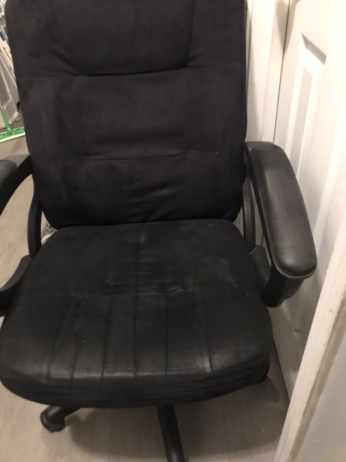 Office Chair Goes Up And Down