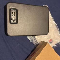 Brand New Pistol Safe