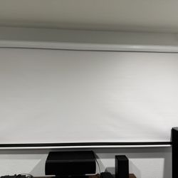 Homegear 110" 4:3 HD Electric Motorized Projector Screen + Remote