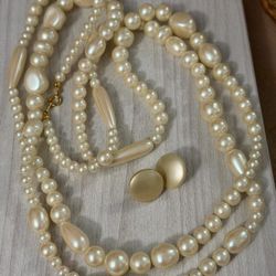 Juego Collar Aretes Perlas 