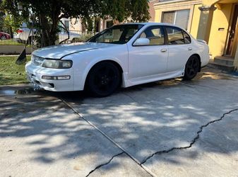 1996 Nissan Maxima