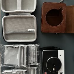 KODAK Mini Shot 3 Retro 2-in-1 Instant Digital Camera, Photo Printer (3x3 inches) With Accessories