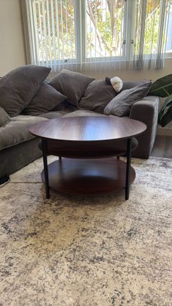 Coffee Table w/ storage compartment