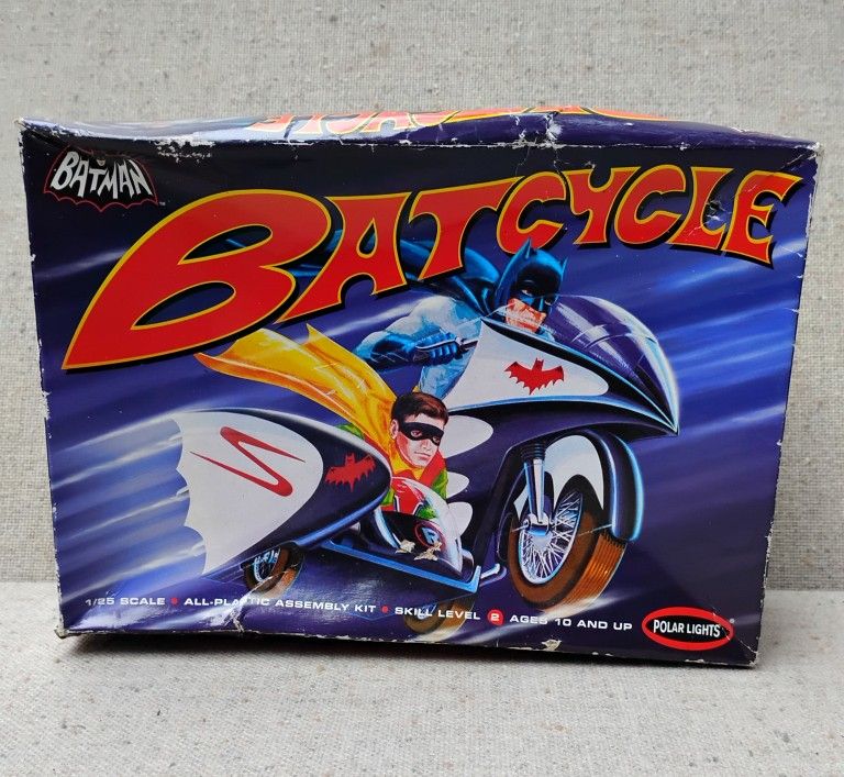 Batcycle Collector's Item
