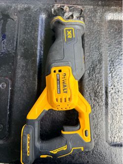 DEWALT 20V MAX Cordless Brushless Reciprocating Saw (Tool Only)