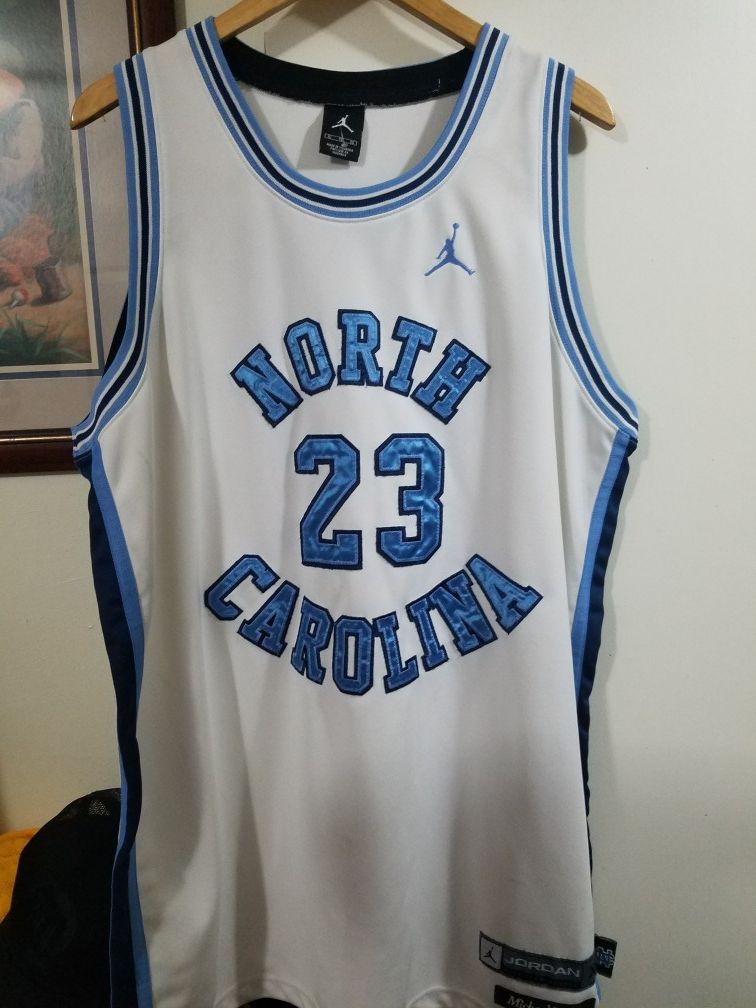 M.jordan jersey (XL)