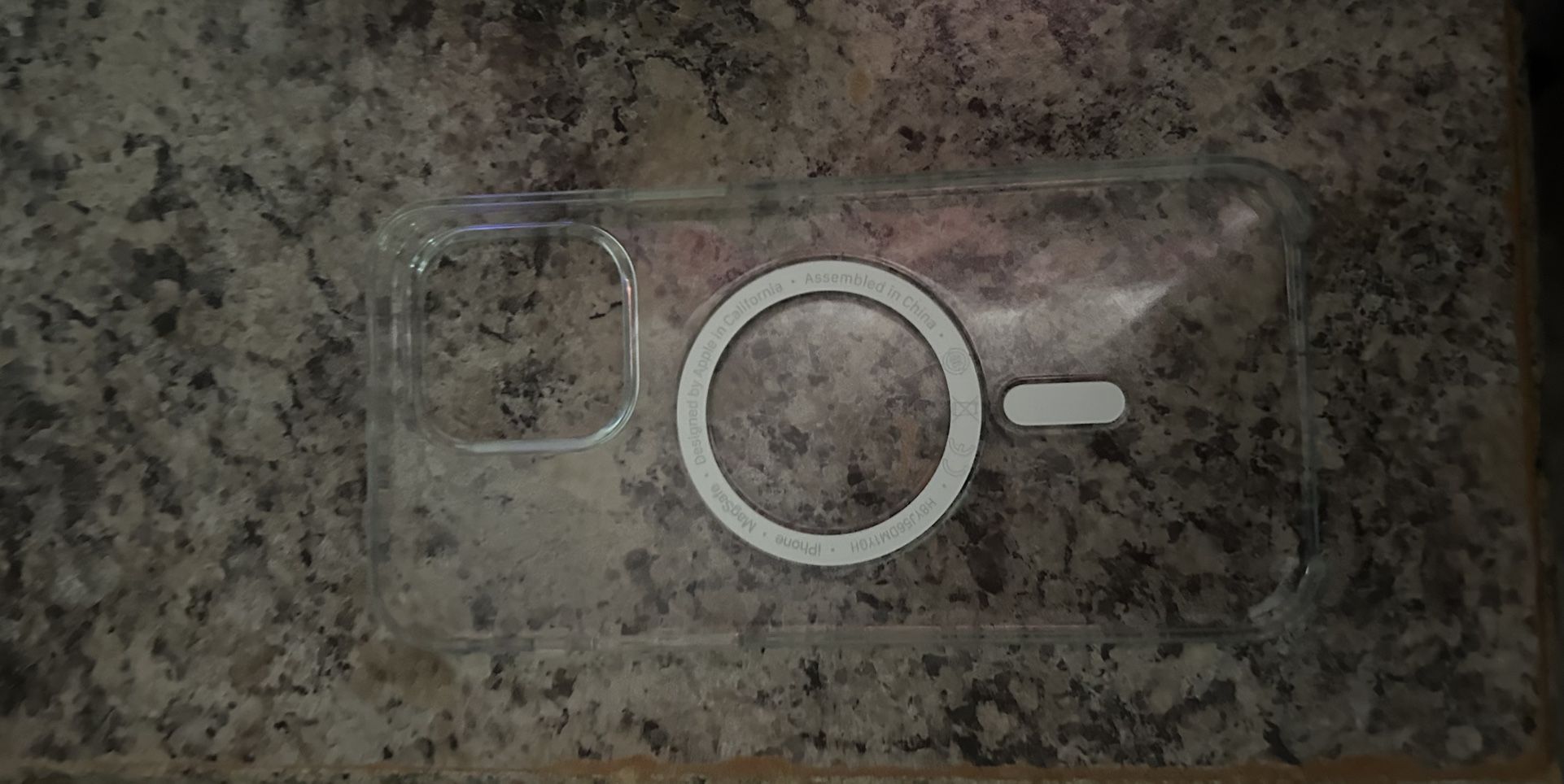 MagSafe iPhone Case Wouldn’t Fit My Regular iPhone 14