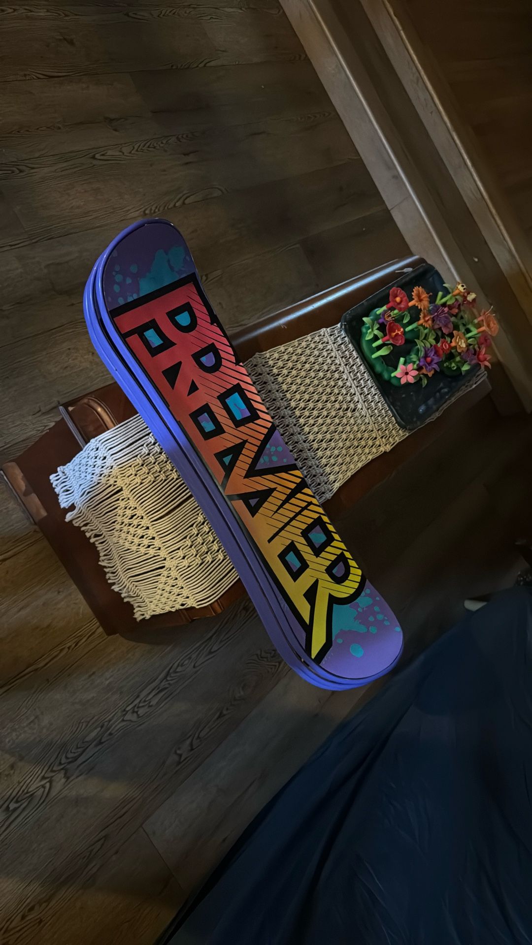 Premier snow skateboard