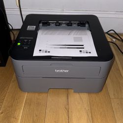 Brother Laser Printer HL2305W W/ Toner 246 Page Count WORKS