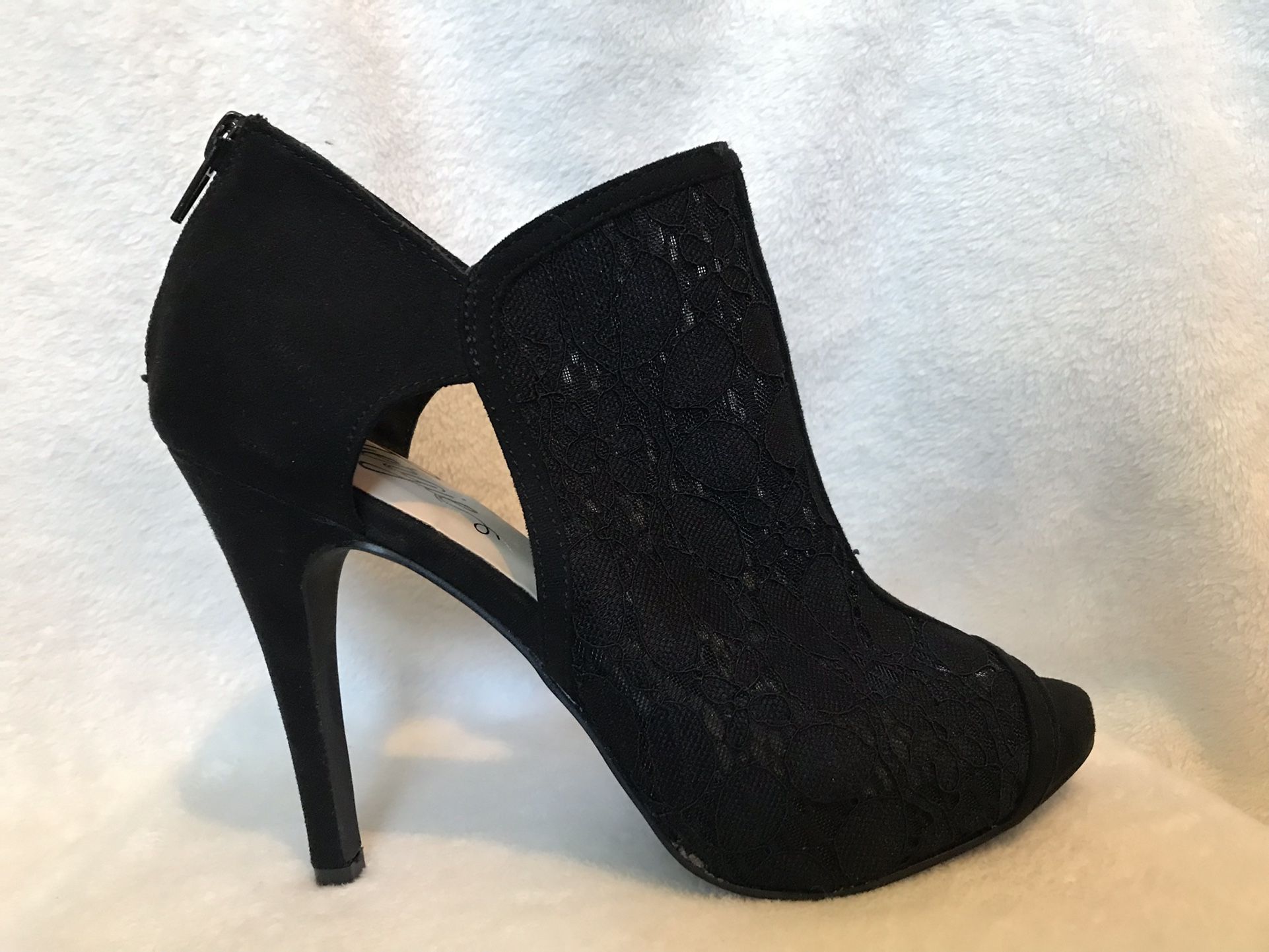 Fergie Booties Heels