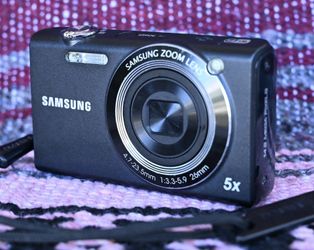 Samsung SH100 14.2 MP Digicam Camera 