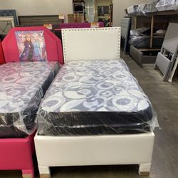Twin Bed With Mattress 