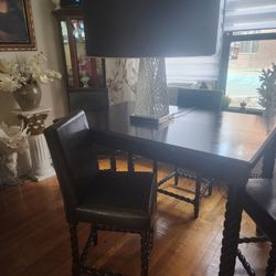Dining room table