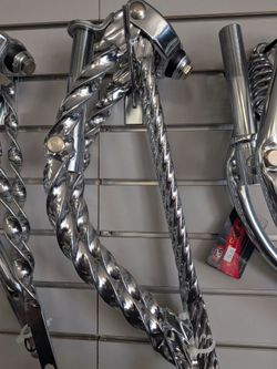 Bent square twist springer 16 inch