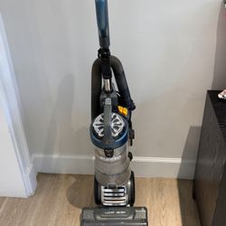 Eureka Vacuum, Works great!