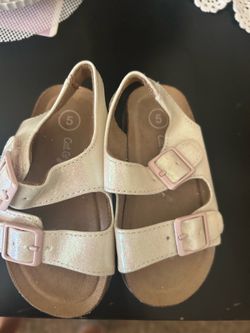 Toddler shoes size 5 NEW