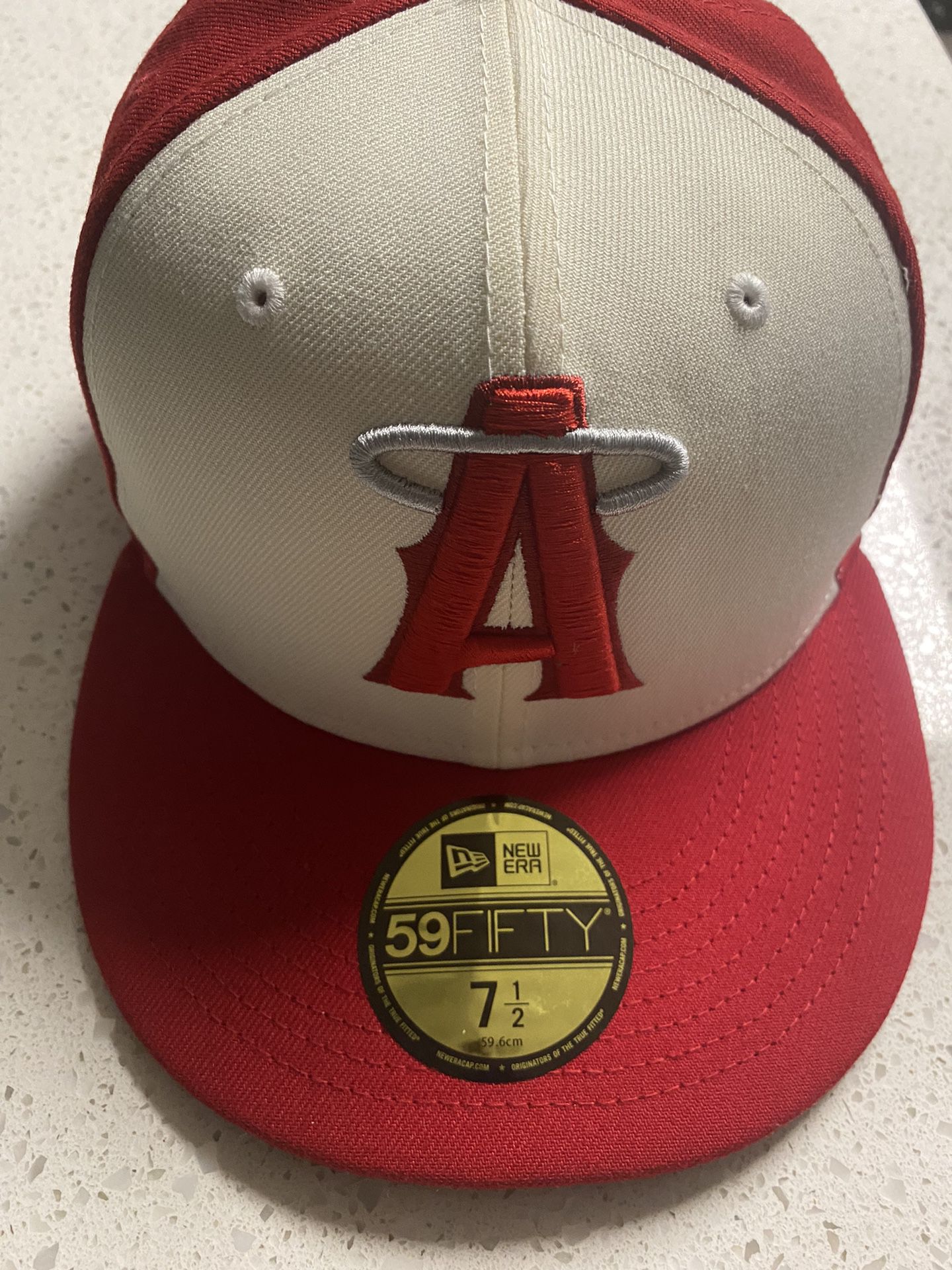 2023 Los Angeles Angels City Connect New Era Hat for Sale in Lakewood, CA -  OfferUp
