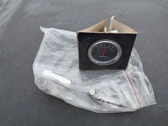 Vintage car amps gauge nos condition