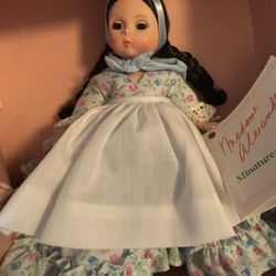 Madame Alexander Argentina