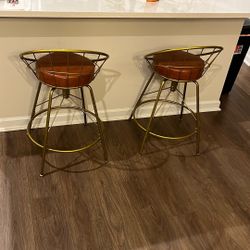 Swivel Bar Stools 