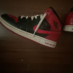 Jordan 1 Bred