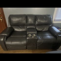 Dublin Reclining Loveseat