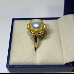 Pearl Ring