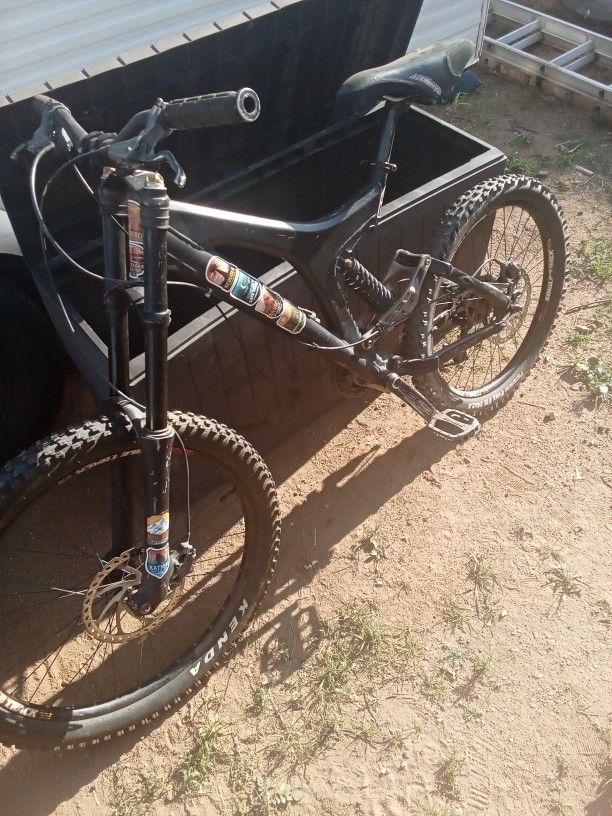 Downhill Mountain Bike