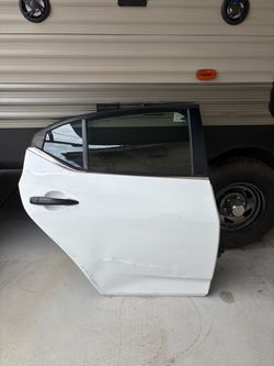 2024 Door For Nissan Centra