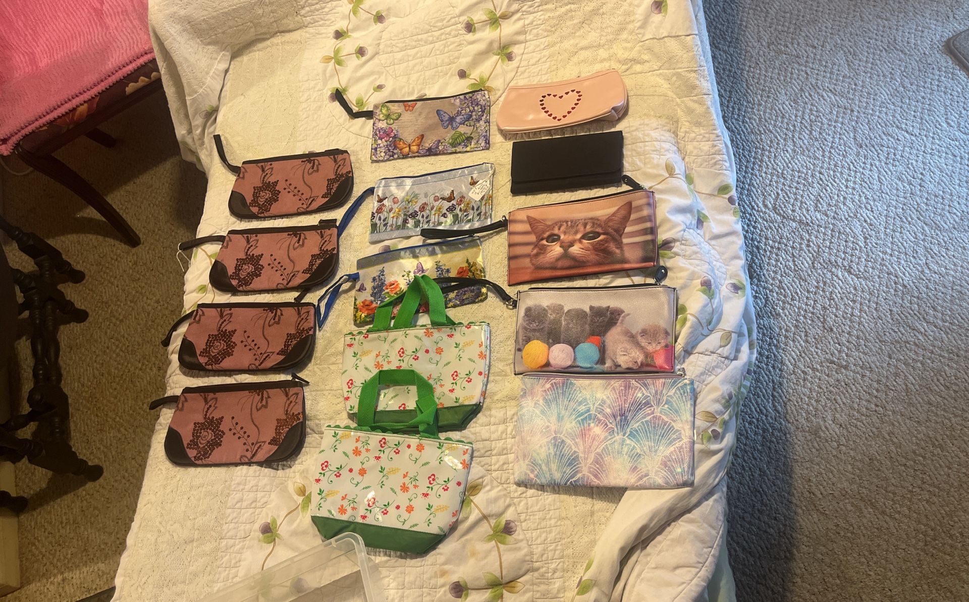 Wristlet Purses / Wallets
