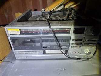 Vintage JCPenney Stereo System – Turntable, Cassette, 8-Track, AM/FM