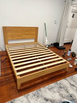 Queen Size Bedframe