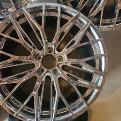 20 Inch Chrome Rims For Mercedes Benz  3 Of Them Have Less Than 200 Miles And A 4th Is Brand New