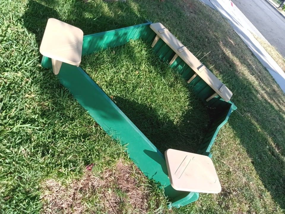 Sand Lock Sandbox