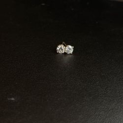 14k Diamond Studs
