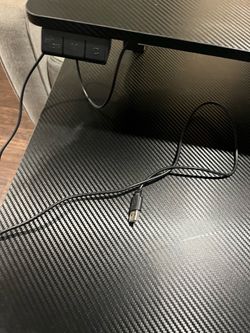 Computer desk