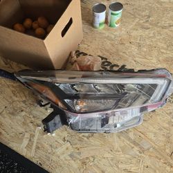 2022 Nissan Versa Right Front Headlight Assembly