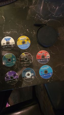 8 Disc GameCube Lot + Carrying Case (Tested)