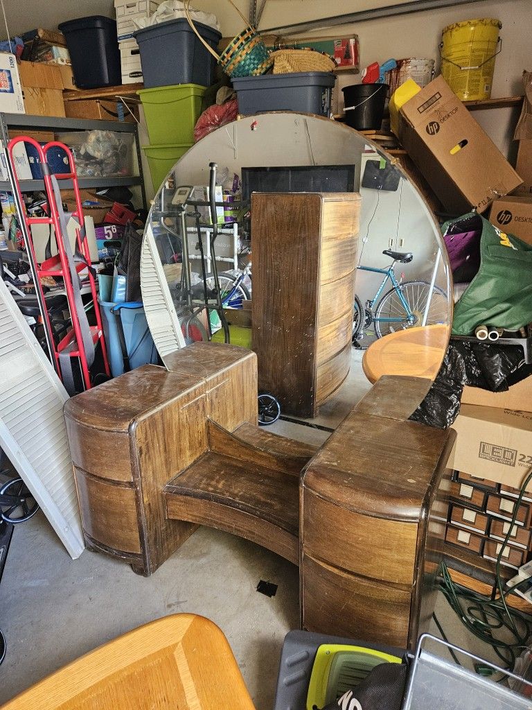 Antique Bedroom Suite (No Bed) With Beautiful Round Mirror Vanity.