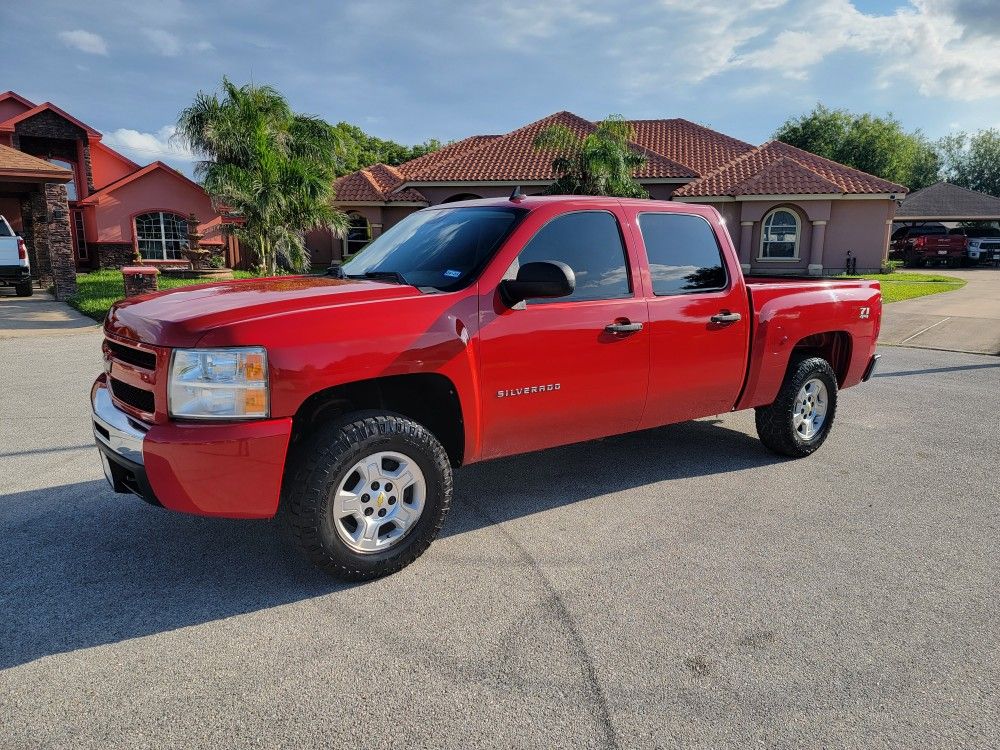 2009 Chevrolet Silverado 1500 Crew Cab