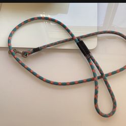 Kreb dog leash, climbing rope style, excellent condition