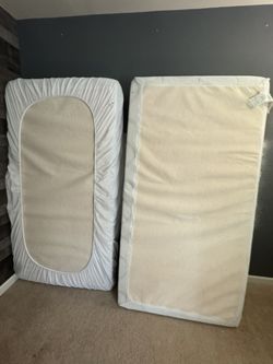 Twin Mattresses -  Memory Foam 9" Thick 