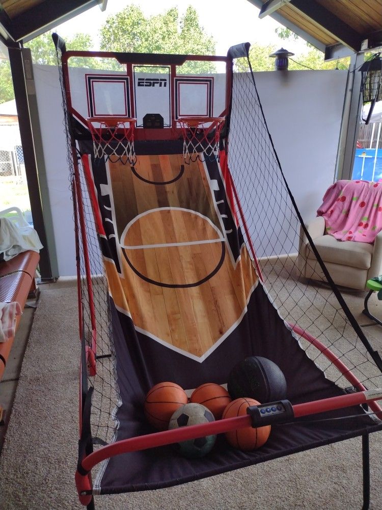 ESPN Basketball Arcade Game for Sale in North Richland Hills, TX OfferUp