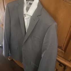 Grey Suit -  3 Pc -perfect For Prom 